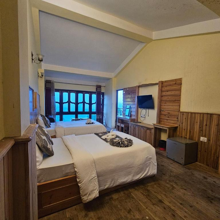 Antu Danda Hotel white house | Shree Antu Hotels